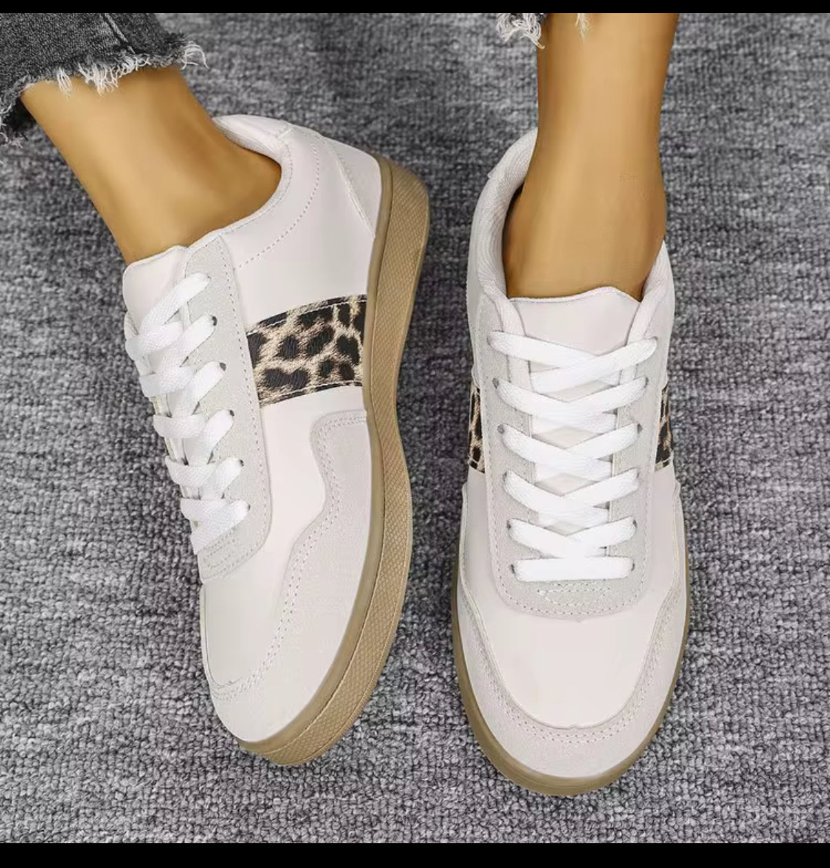 Nouvelles Chaussures Décontractées pour Femmes et Filles Tendance 2024 de Haute Qualité
Confortables à Bout Rond de Couleur Unie et de grande taille