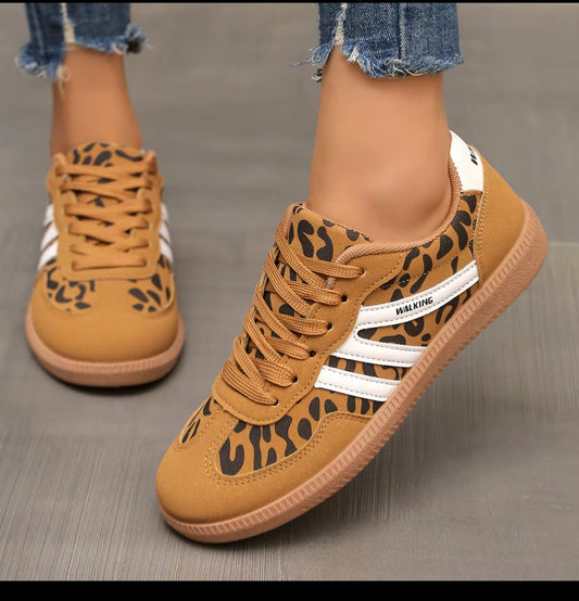 Chaussures plates et decontractées
